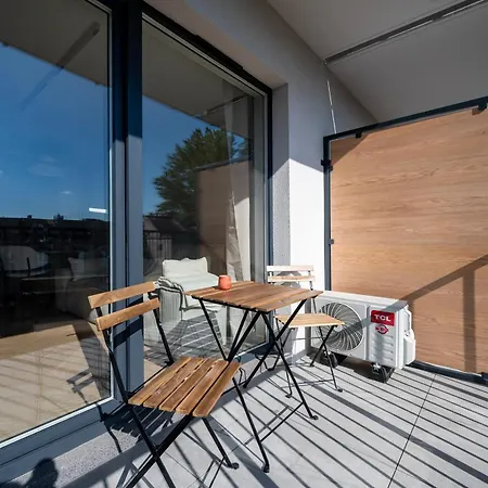 Downtown - Parking, Balcony, Location - By Rentujemy Appartement *